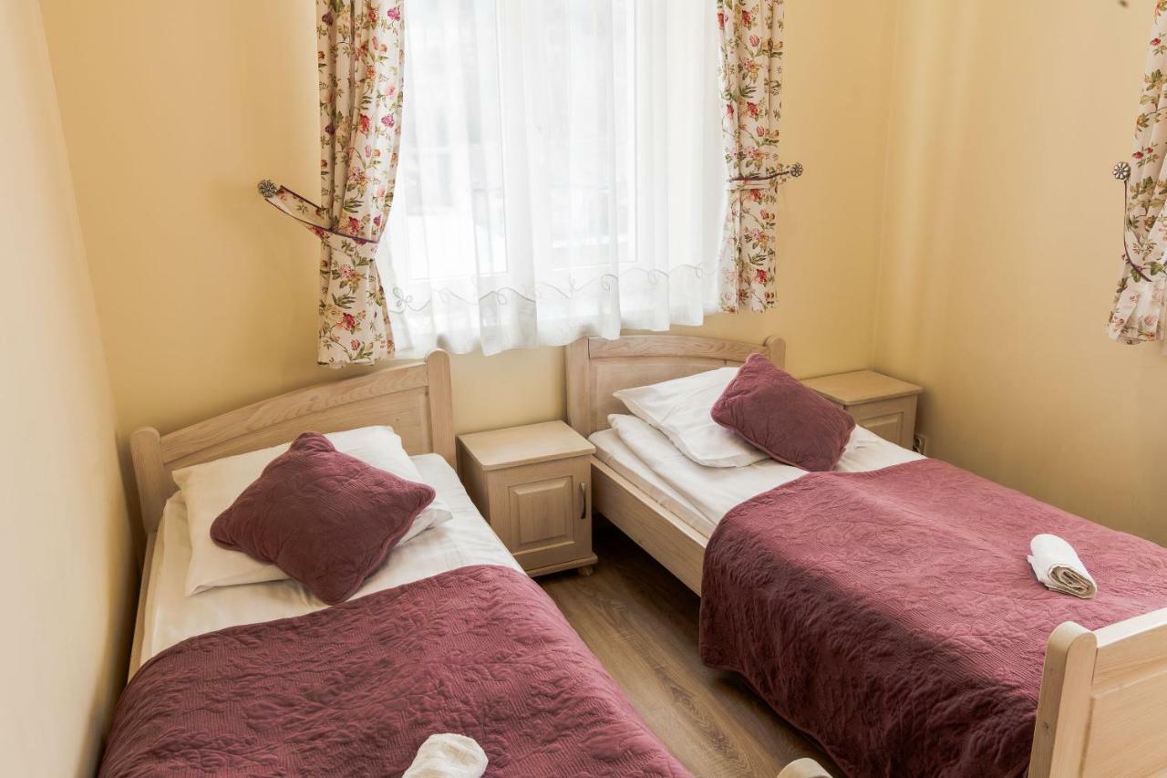 Apartamenty Eden ウストシキ・ドルネ エクステリア 写真