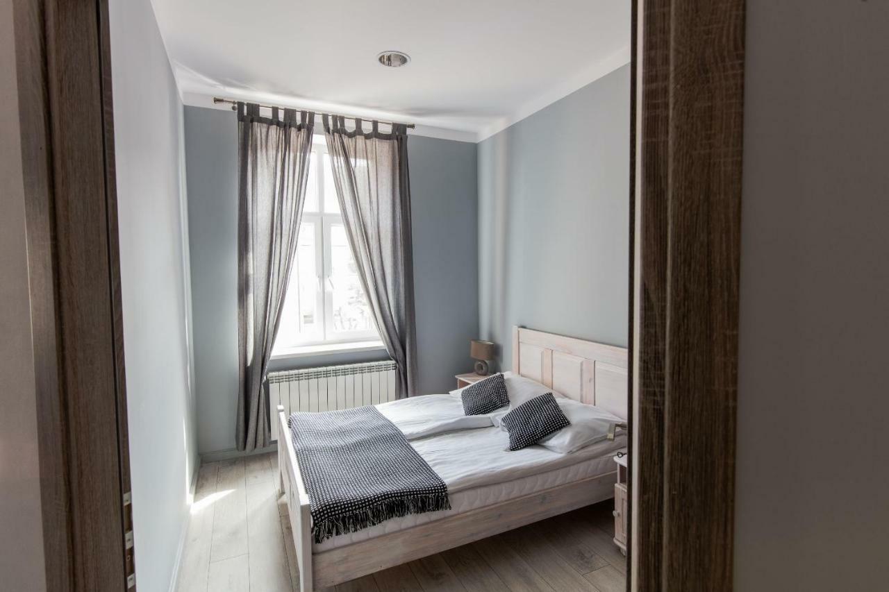 Apartamenty Eden ウストシキ・ドルネ エクステリア 写真